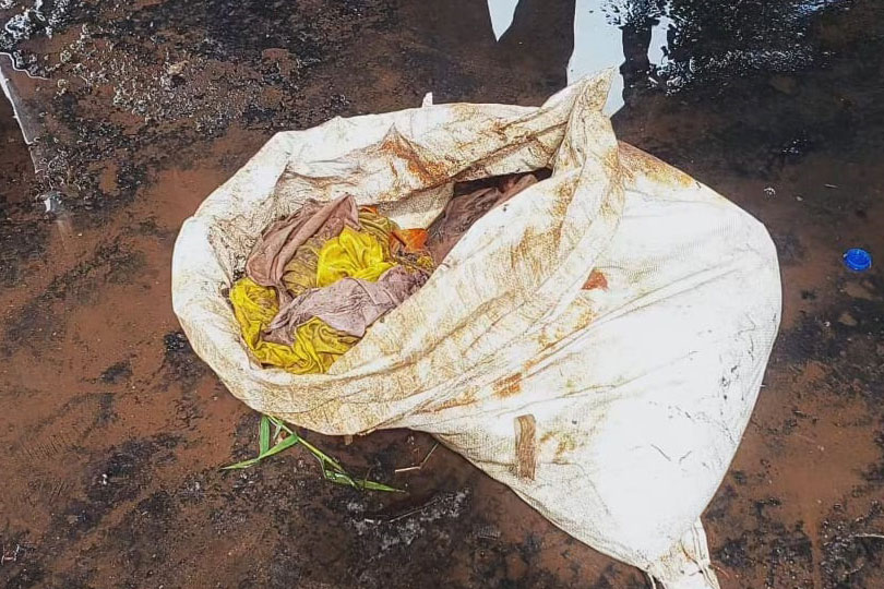 ചെങ്ങന്നൂർ കല്ലിശ്ശേരി റെയിൽവേ പാലത്തിന് താഴെ ചാക്കിൽ കെട്ടിയ നിലയിൽ അസ്ഥികൂടം കണ്ടെത്തി.